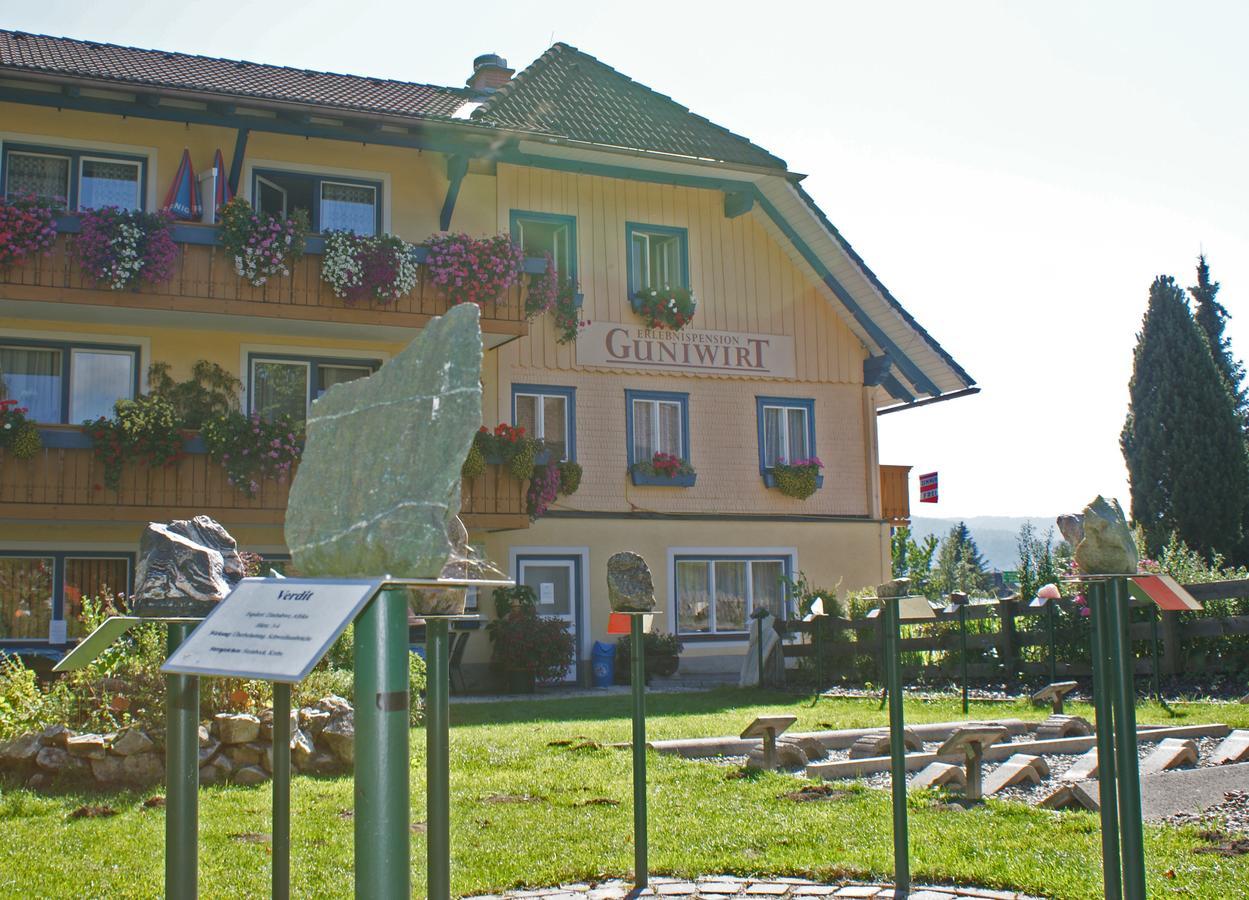 Edelsteinhotel Guniwirt Krakaudorf Buitenkant foto