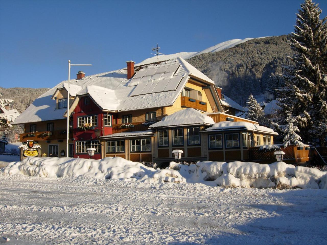 Edelsteinhotel Guniwirt Krakaudorf Buitenkant foto